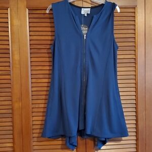 NWT Lynn Richie Sleeveless Dress with Flowing Hemline